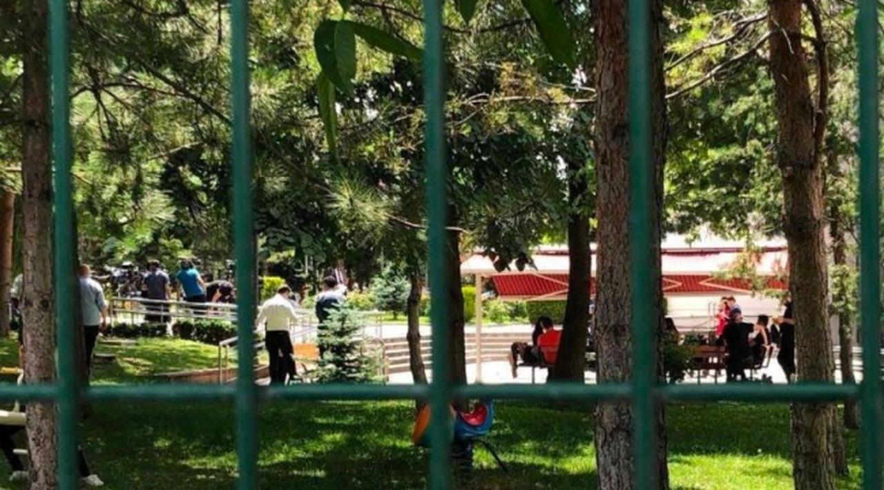 Emin Çapa: Asgari Ücret toplantısına Halk TV, TELE1, Duvar ve Evrensel çalışanları alınmadı