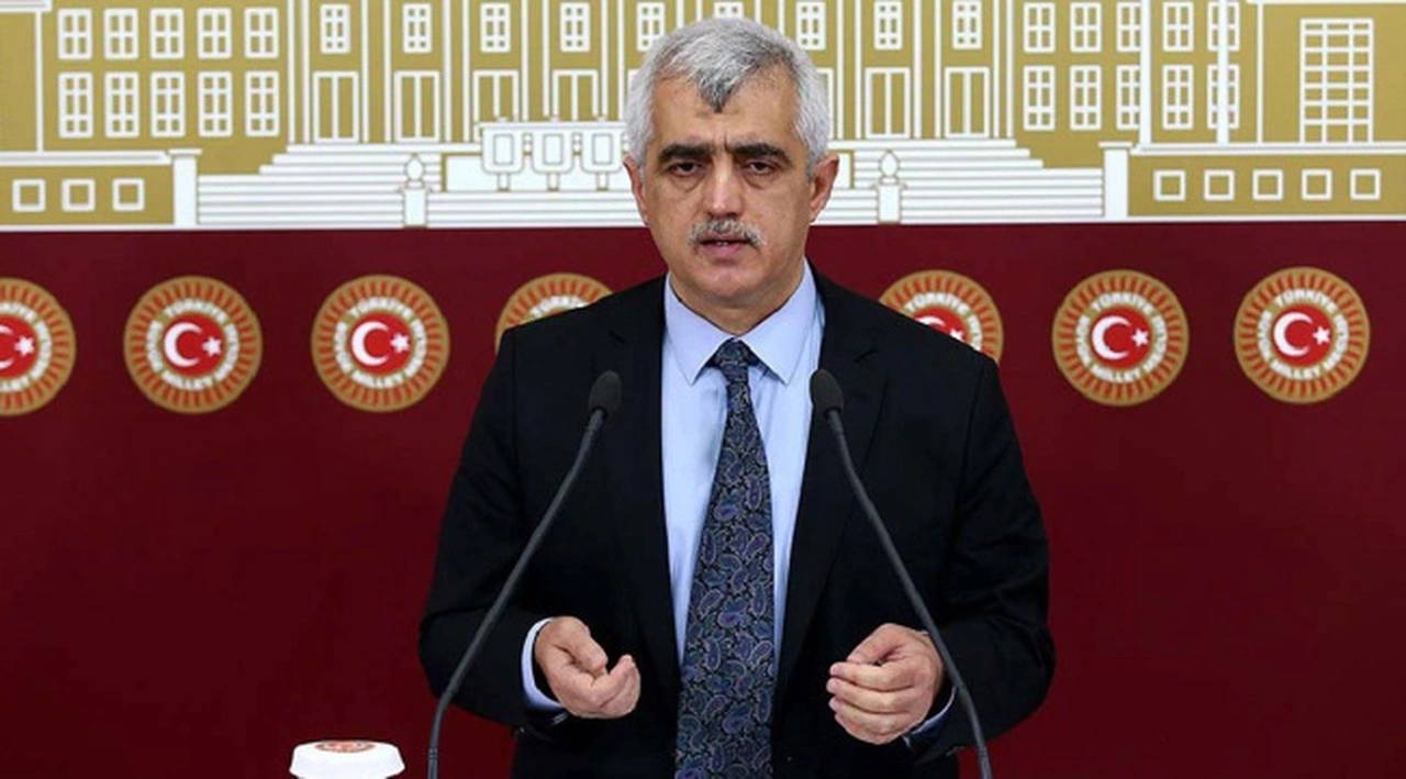Gergerlioğlu'ndan imza kampanyası: Cezaevlerindeki siyasi mahpuslar aileleriyle görüntülü konuşamıyor