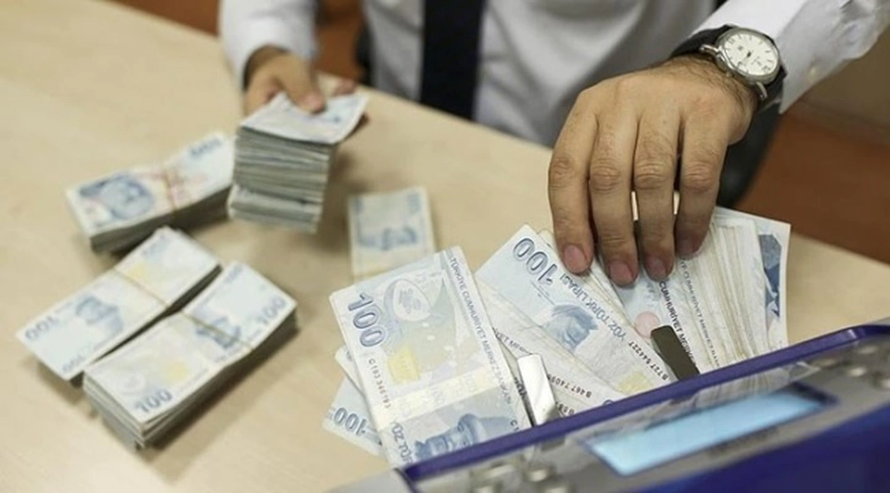 Merkez Bankası’ndan örtülü faiz artışı: "Kredi faizleri 5-6 puan daha yükselebilir"