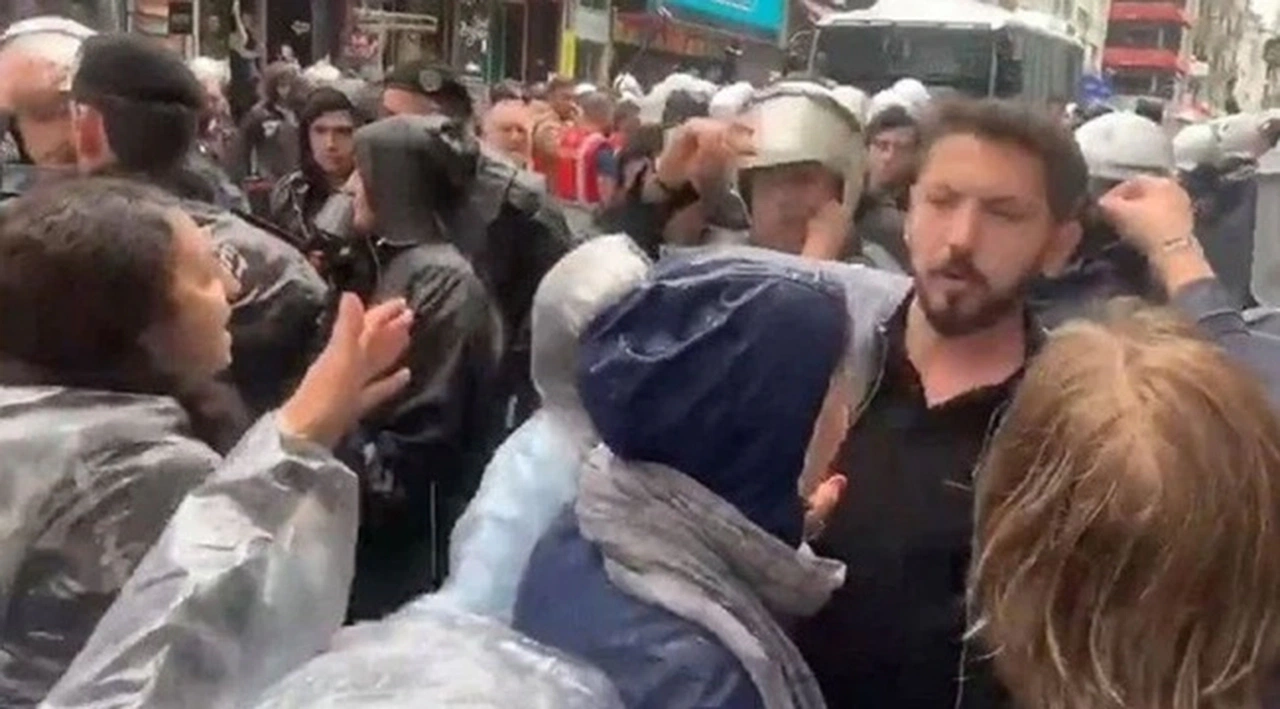 Polise yumruk atan milletvekili hakkındaki fezleke bakanlıkta