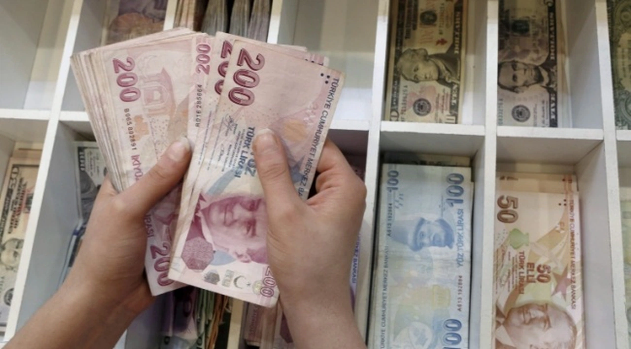 S&P Global: Türkiye'nin CDS primi 5 puan yükselerek 836'ya çıktı