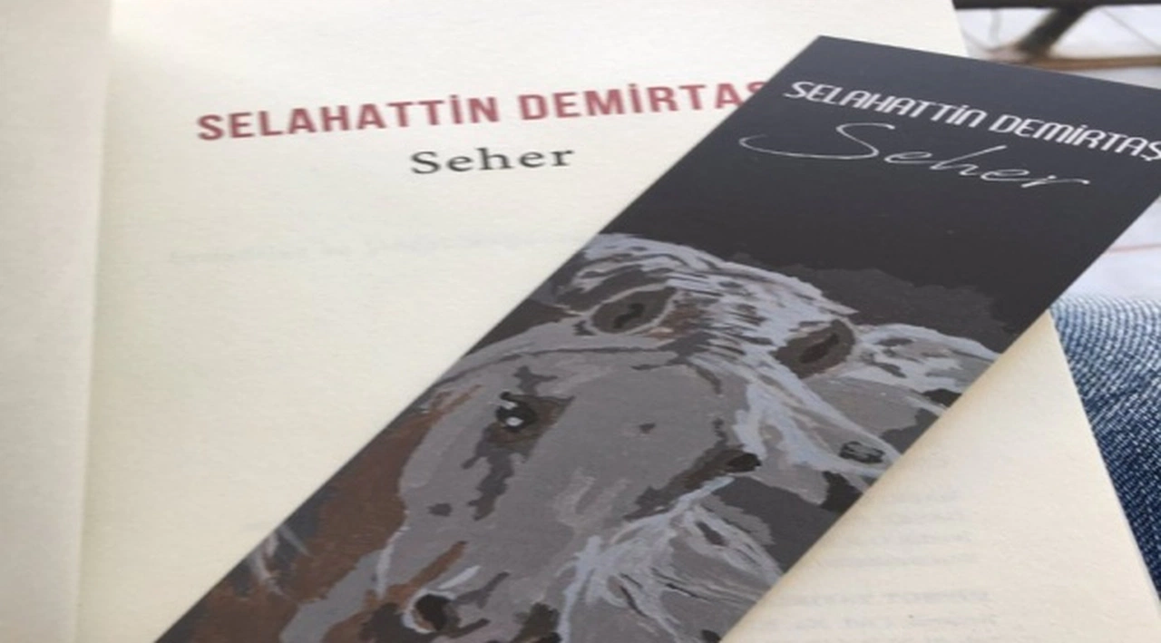 Selahattin Demirtaş’lı kitap ayracı ‘cezaevi güvenliği için tehdit’