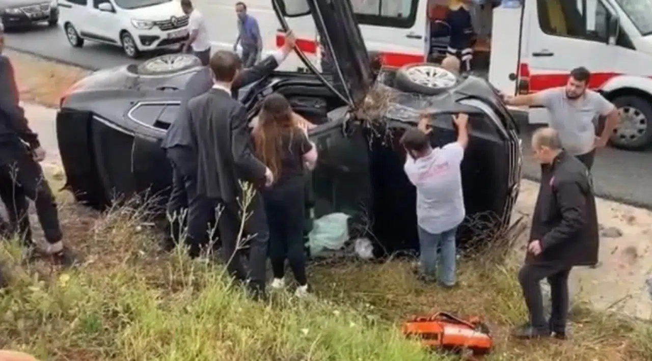 TBMM Başkanı Şentop'un korumaları kaza yaptı!