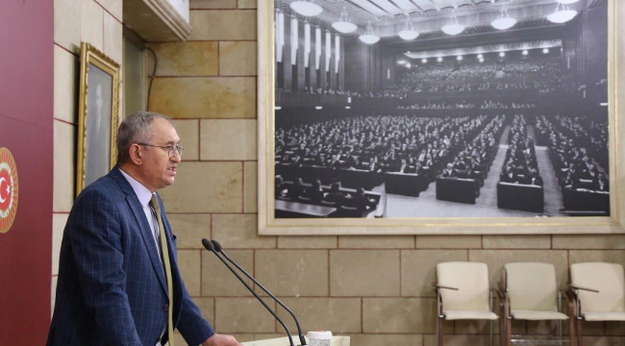 CHP'li Sertel: "AKP Lozan konusunda yalan ve tevatür üretiyor"
