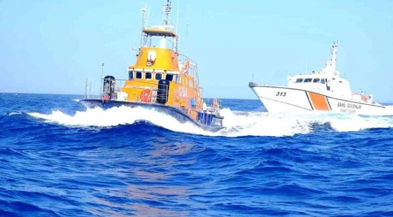 Ege Denizi'nde Yunan provokasyonu! Yelkenli gemiyi taciz ettiler: Türk Sahil Güvenlik ekipleri harekete geçti