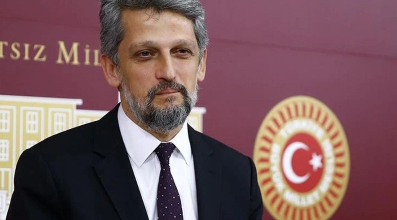 Garo Paylan, Yorgo Papadopulos'un ölümü ve Arşimidis hisselerinin el değiştirmesiyle ilgili TBMM'ye araştırma önergesi verdi