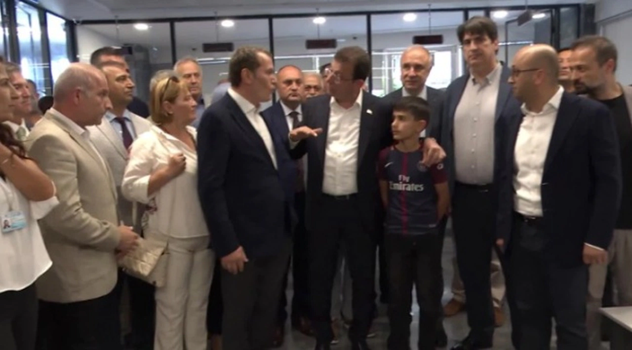 İmamoğlu ile AK Partili başkan arasında ‘spor salonu’ tartışması