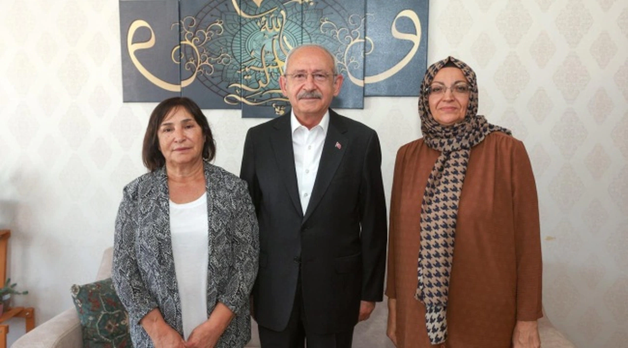 Kılıçdaroğlu 28 Şubat mağduru öğretmeni ziyaret etti: Devletin haksızlığa uğrayanlarla helalleşmesi lazım