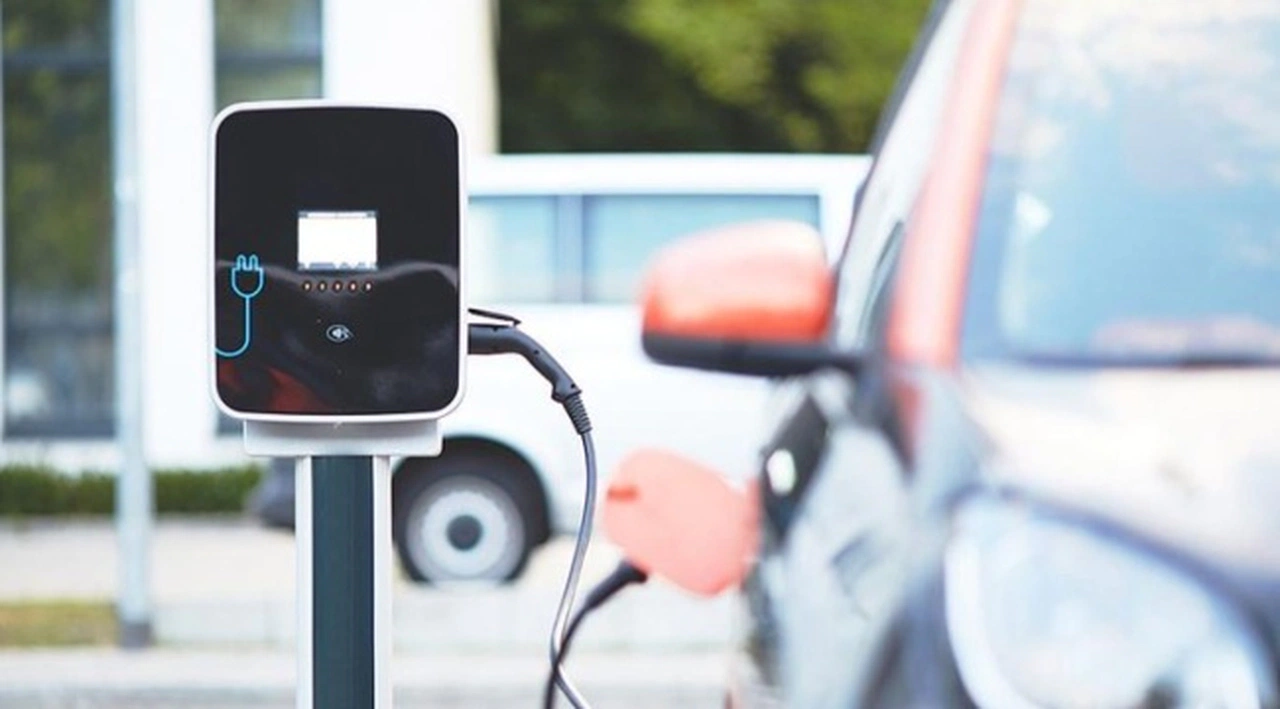 Türkiye'de elektrikli araçlar için şarj istasyonlarına 1 milyar liralık yatırım yapılacak