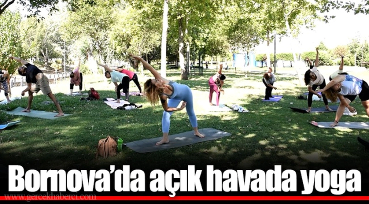 Bornova’da açık havada yoga