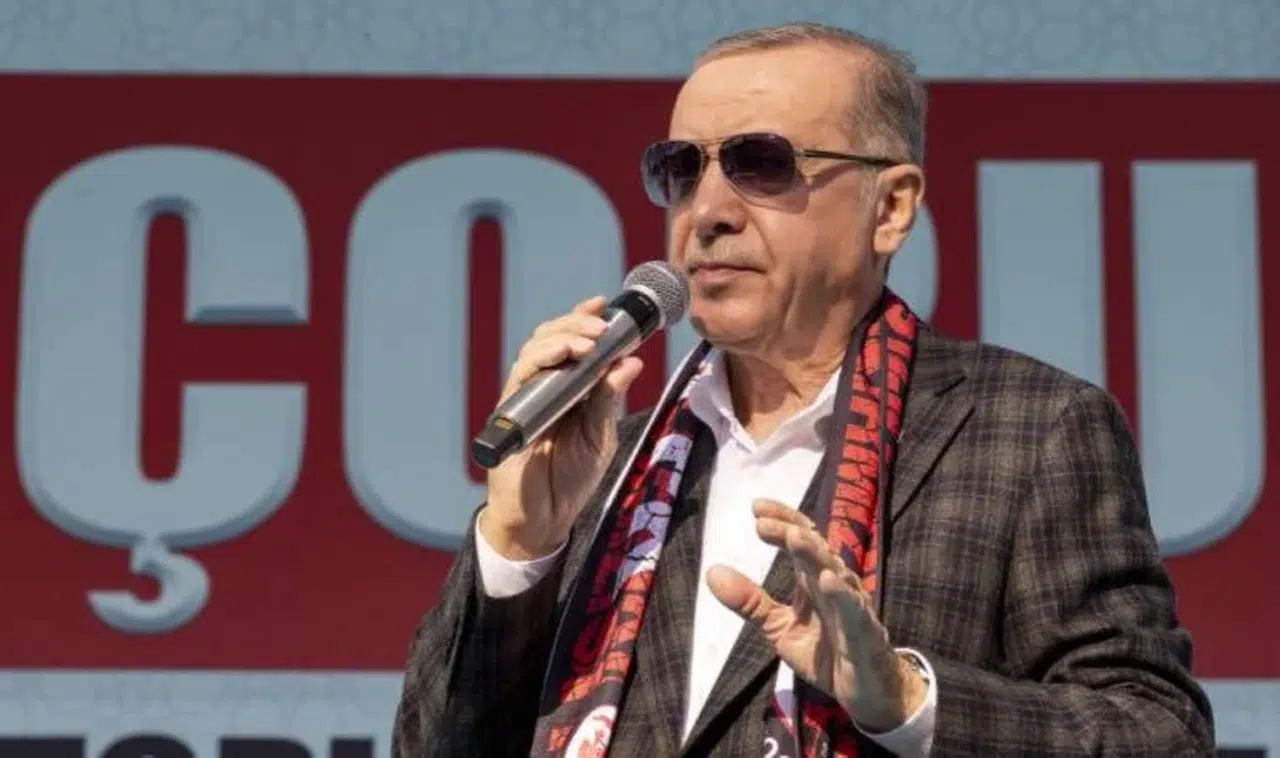 Çorum'da konuşan Erdoğan yine muhalefeti hedef aldı: 'Birileri masa kurup sabah akşam iftira üretirken, biz eser ve hizmet üretiyoruz'