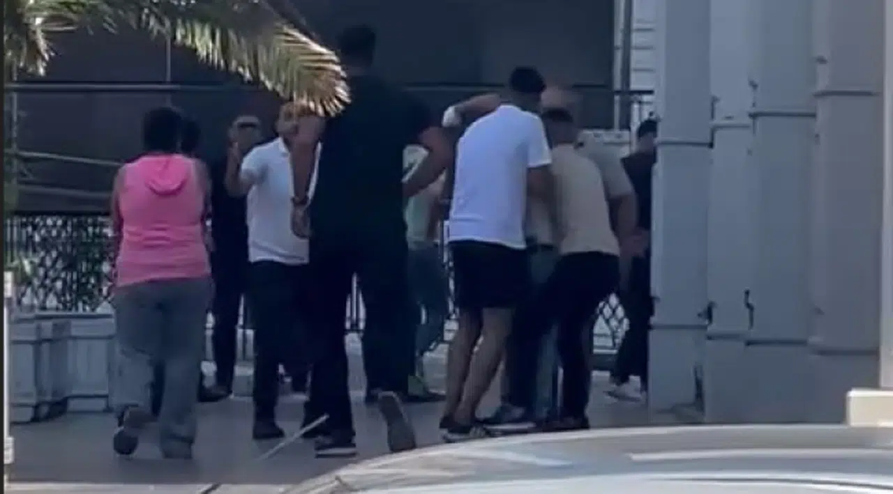 Halkalı'da iki grup arasında silahlı çatışma: Yaralılar var