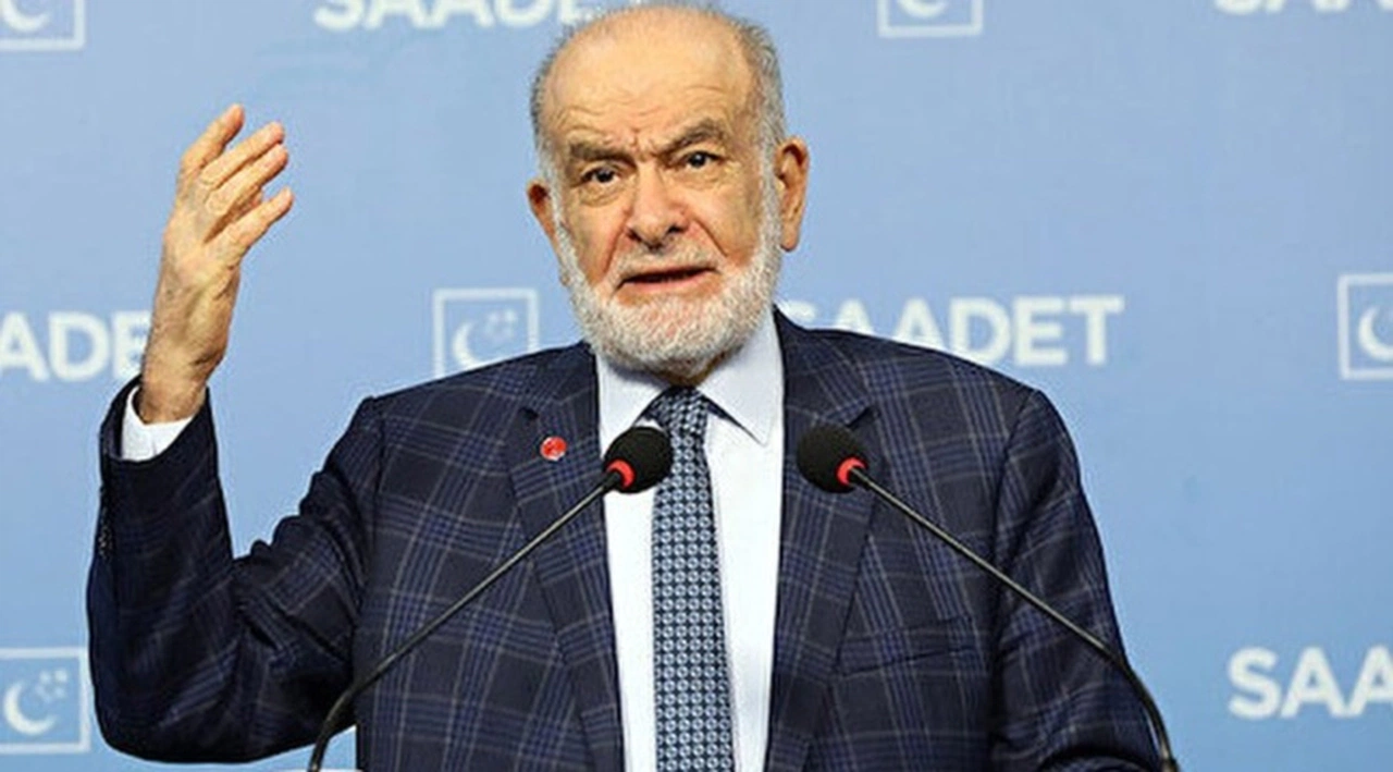 Karamollaoğlu'ndan iktidara: 'Gerçeklerle çarpışa çarpışa gidiyorsunuz'