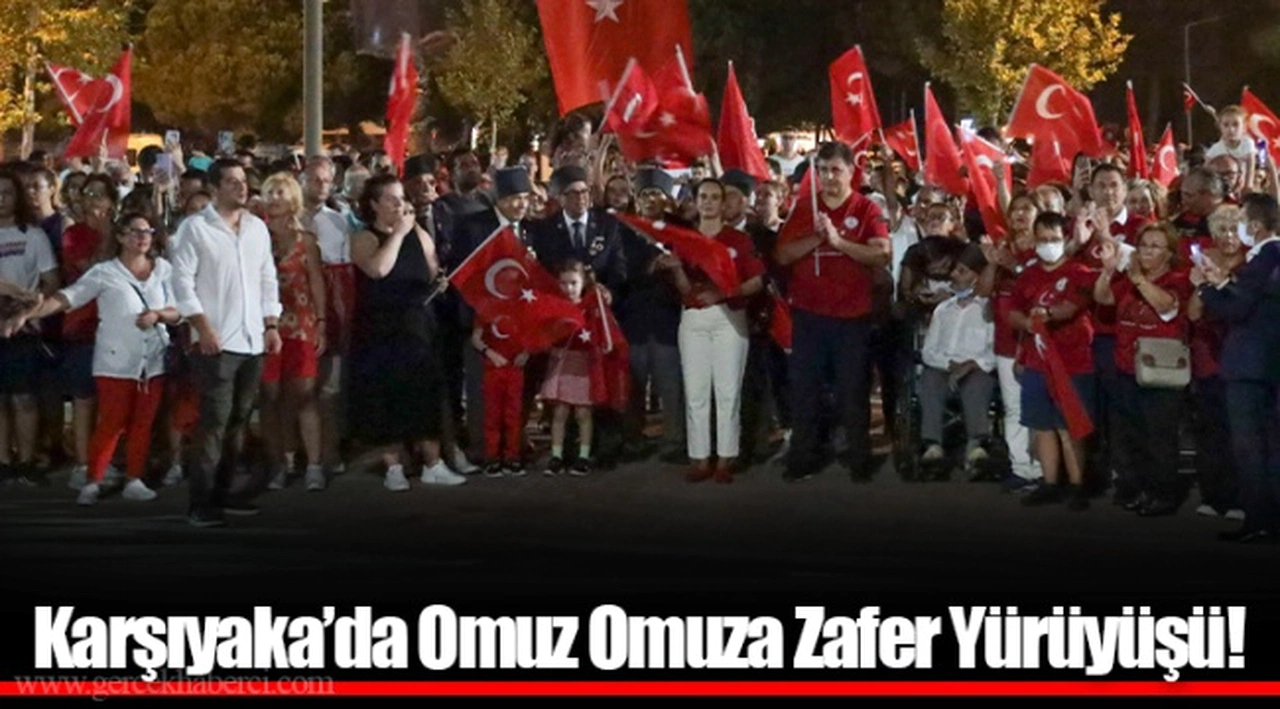 Karşıyaka’da Omuz Omuza Zafer Yürüyüşü!