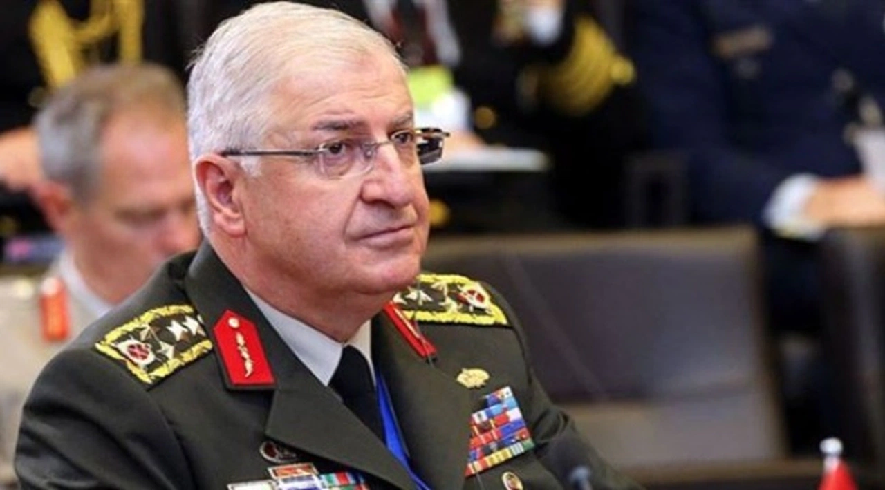 Orgeneral Yaşar Güler'in görev süresi bir sene uzatıldı