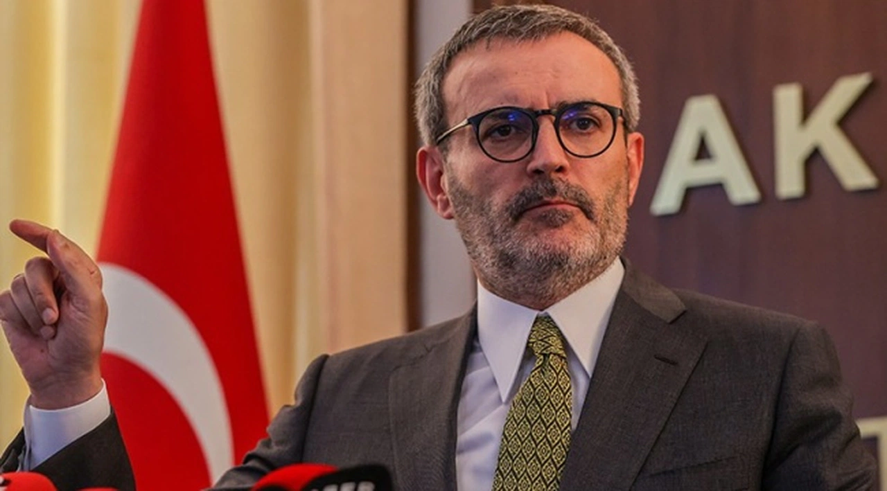 AK Partili Mahir Ünal: Meclis gündeminde ilk sırada dezenformasyon yasası var