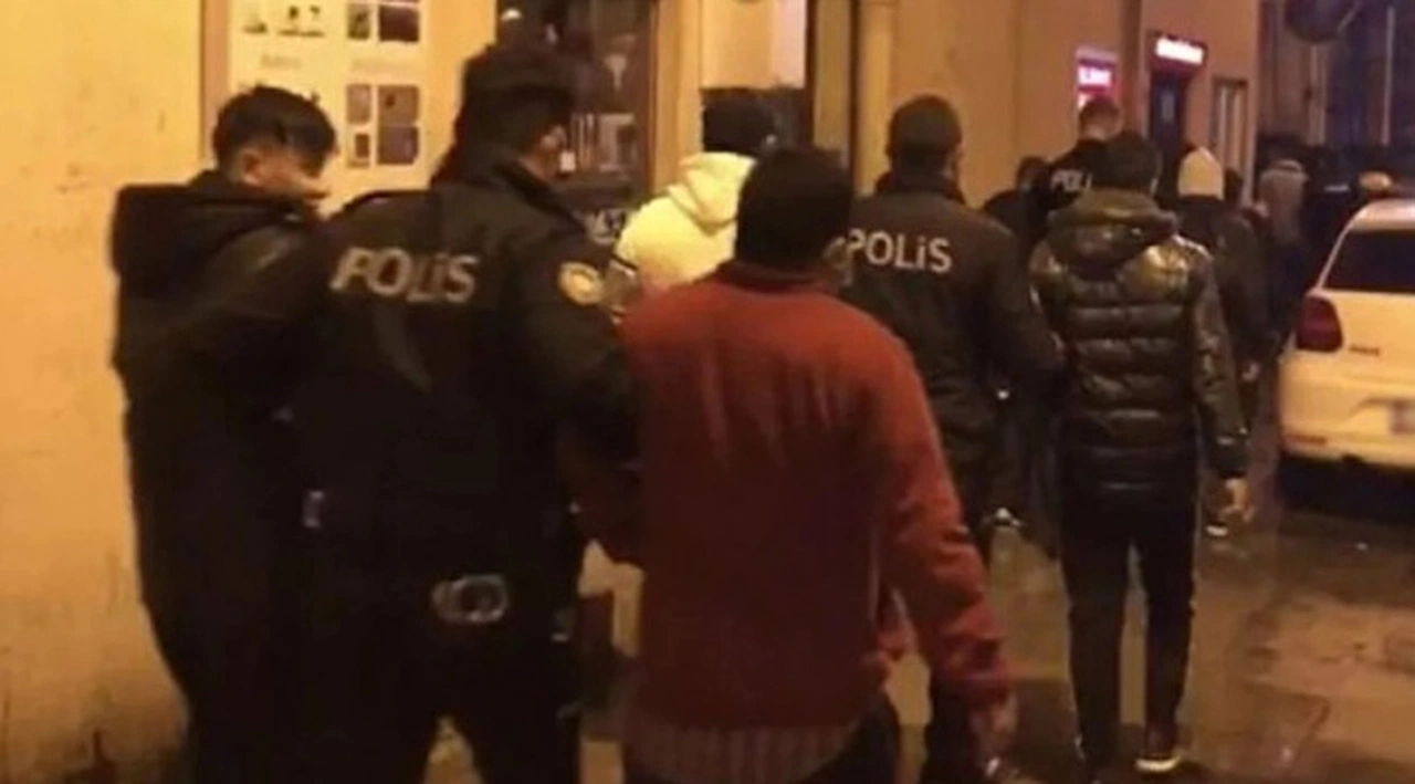 İçişleri Bakanlığı: Son bir haftada 3 bin düzensiz göçmen sınır dışı edildi