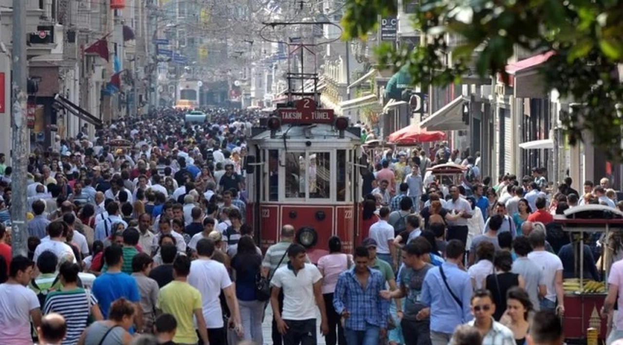 ASAL Araştırma: AK Parti ilk sırada, Zafer Partisi ise DEVA ve Gelecek Partisi'nin önünde