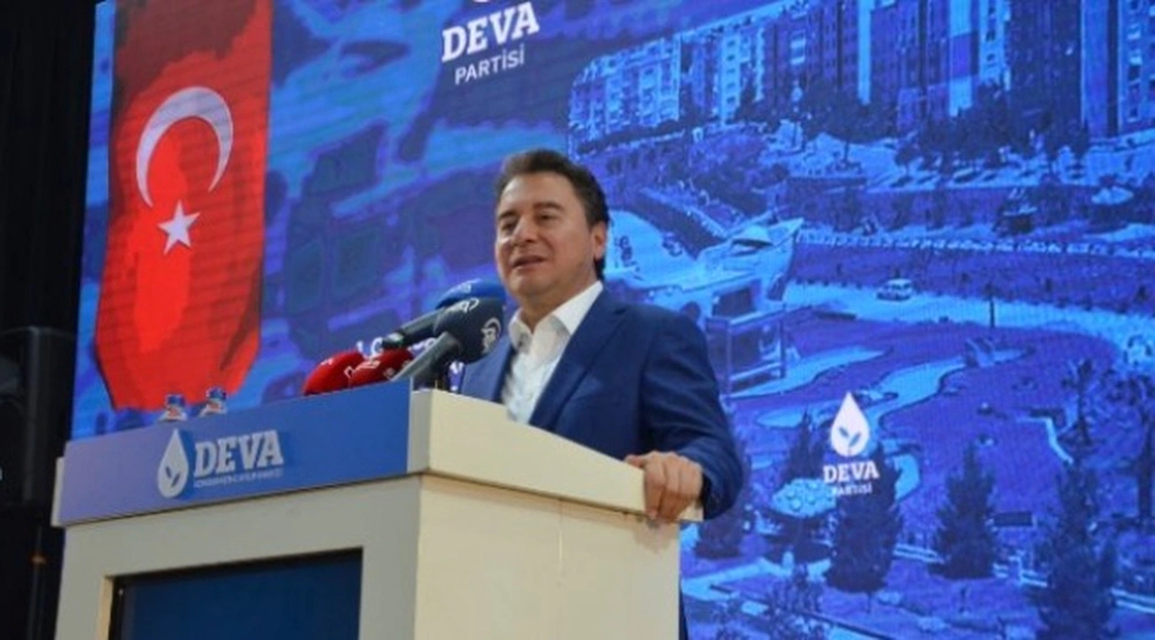 Babacan: Bugün tedbirleri konuşmanın değil, acıyı paylaşma günü