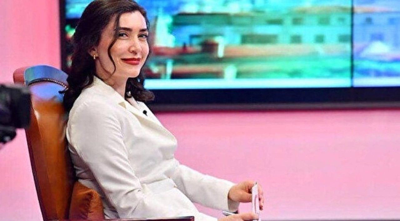 Cem Vakfı yöneticisi Esma Ersin, Erdoğan'ın açıklamalarını desteklediği gerekçesiyle görevinden alındığını duyurdu