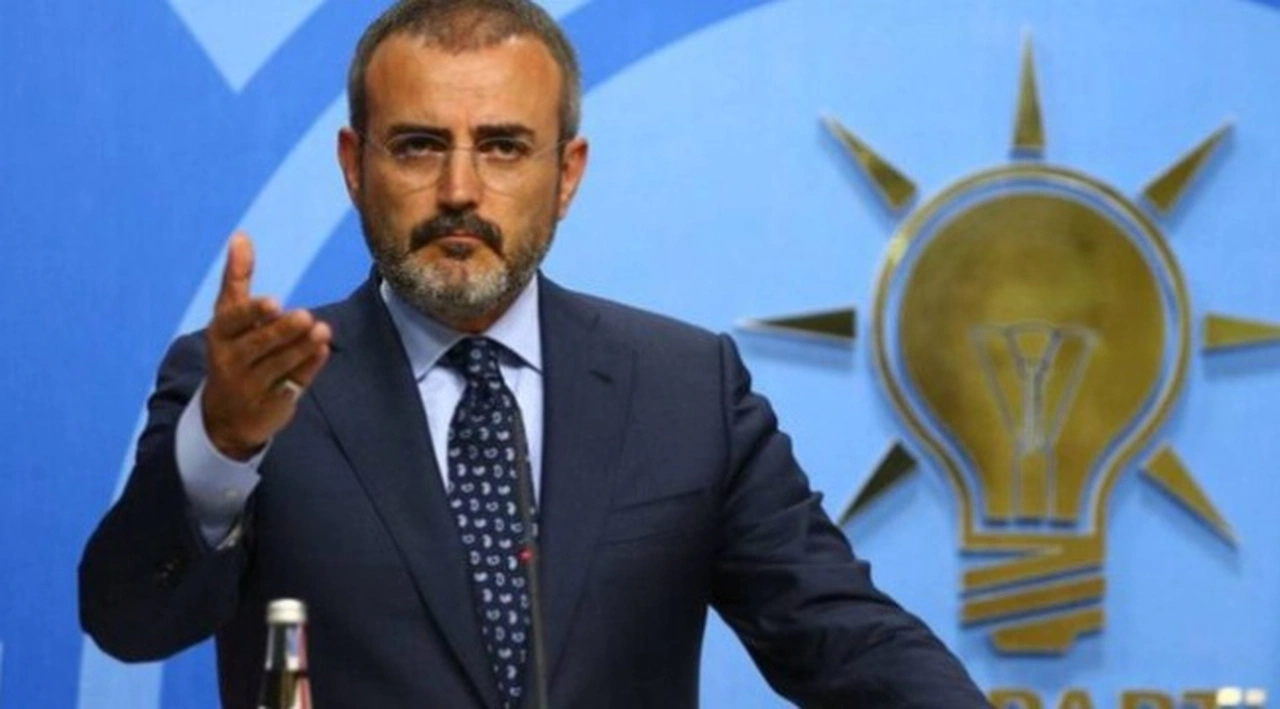 Fakıbaba'nın istifasına ilişkin AK Parti'den ilk açıklama: Siyasi değil kişisel