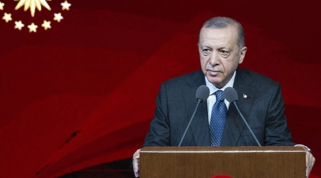 Financial Times: Erdoğan seçim öncesi harcama çılgınlığına hazırlanıyor