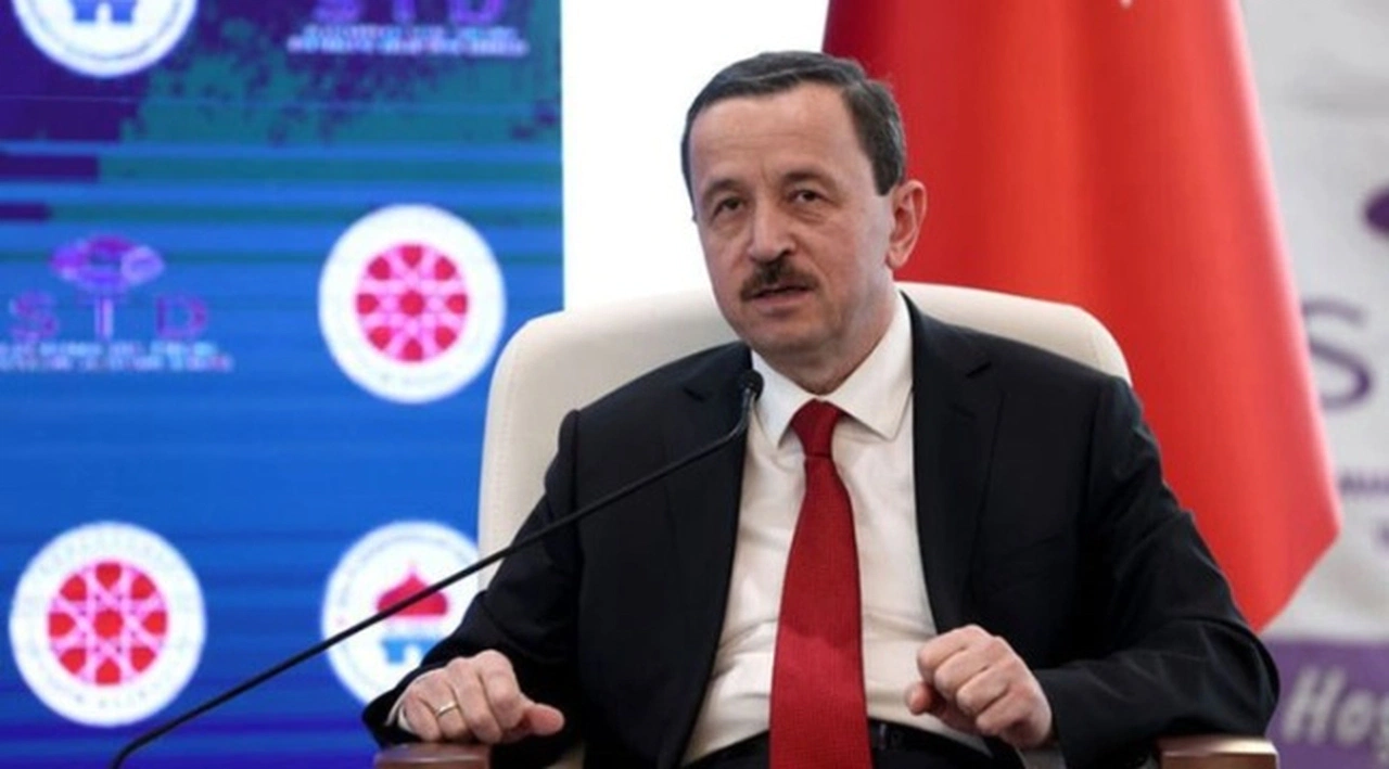 Mete Gündoğan, Saadet Partisi Genel Başkanlığı'na adaylığını açıkladı