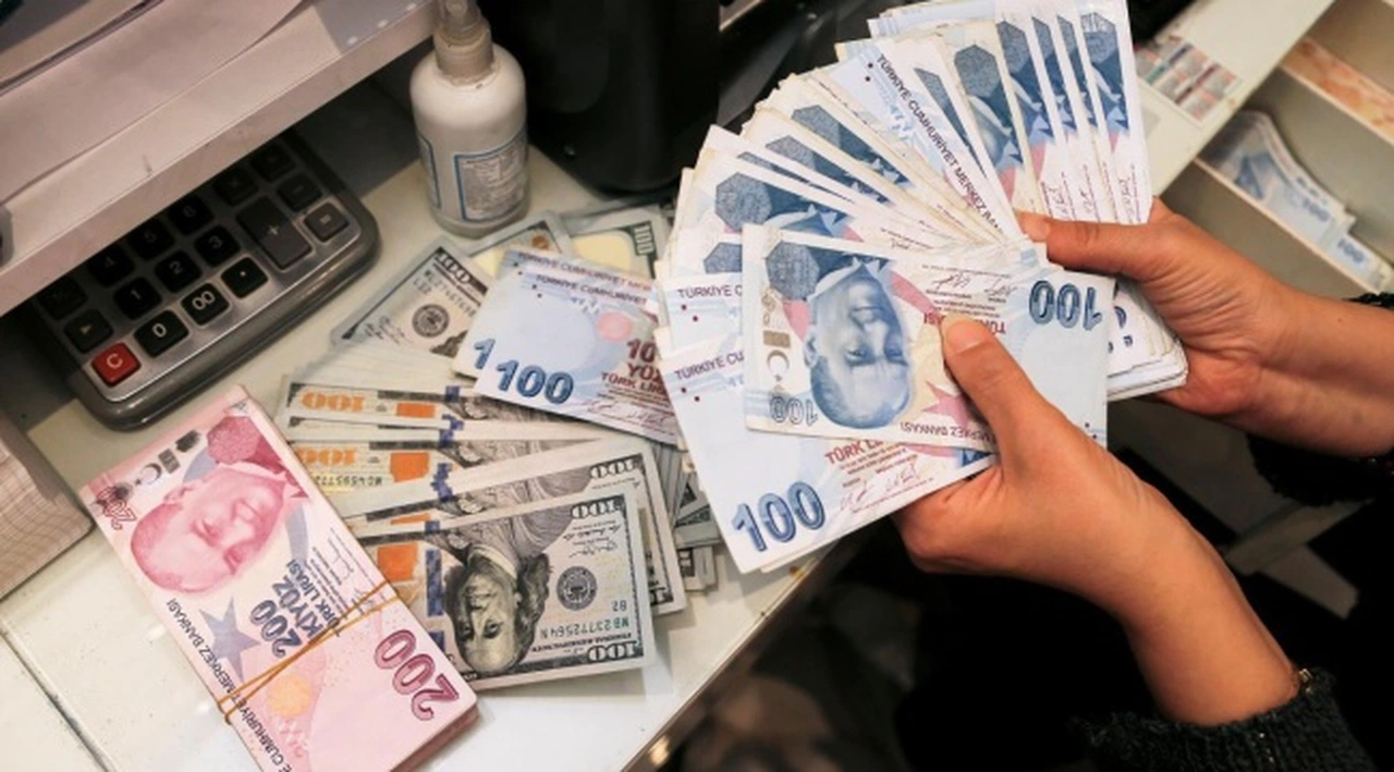 Şirketlerin kur korumalı mevduattan kazançlarındaki kurumlar vergisi istisnasının süresi uzatıldı