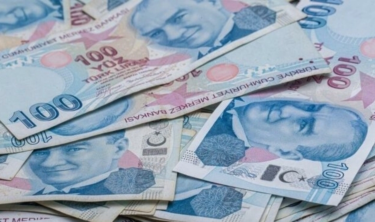Hazine piyasaya 1,9 milyar TL borçlandı