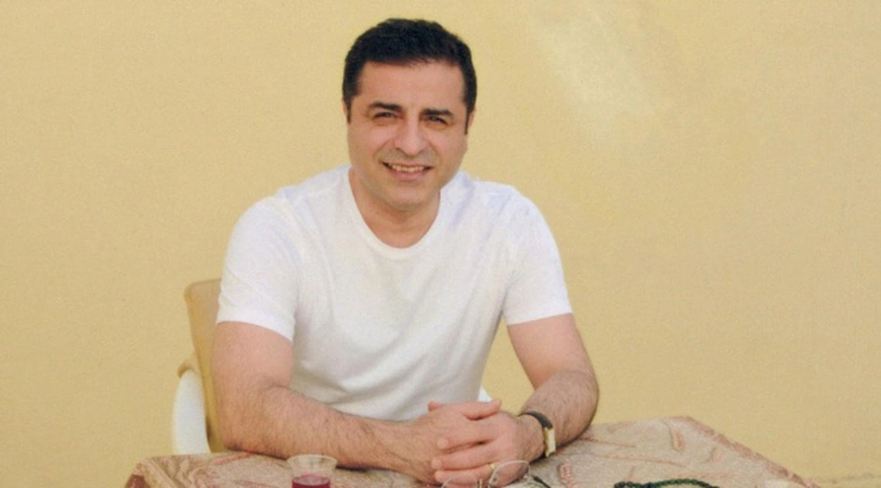 İsmail Saymaz: Selahattin Demirtaş'a "jestin" iki sebebi
