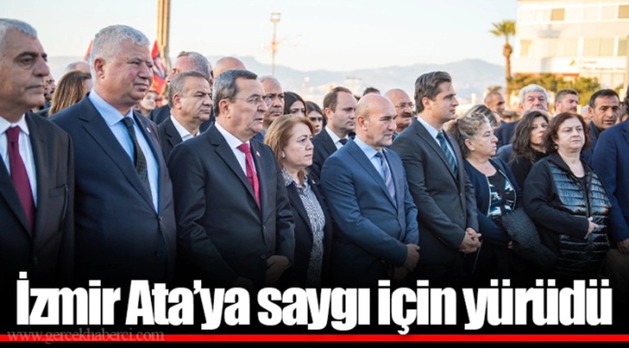 İzmir Ata’ya saygı için yürüdü