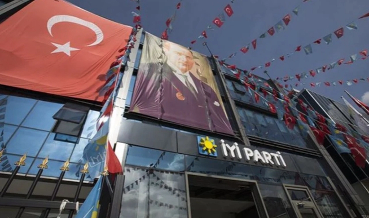 Kongrede yaşanan kavgayla ilgili İYİ Partili Zorlu'dan açıklama