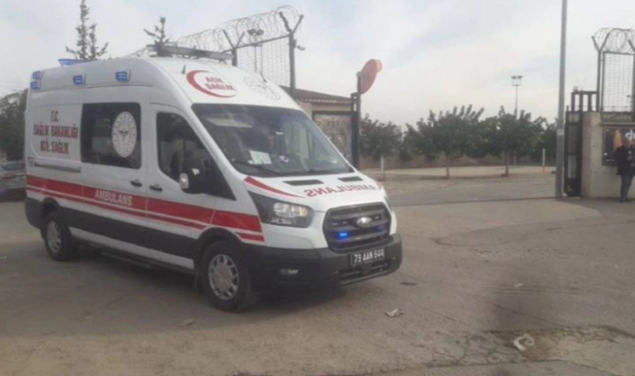 Öncüpınar Sınır Kapısı yakınına 3 roket düştü