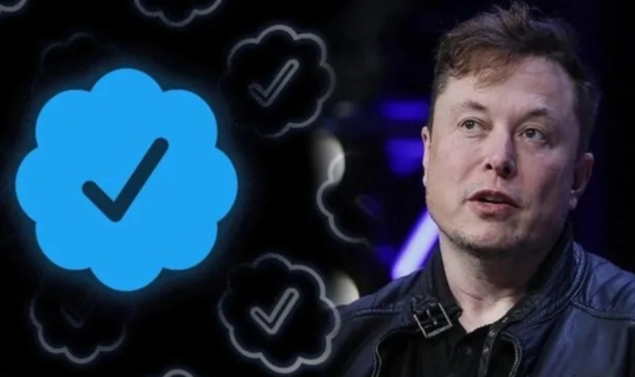 Twitter, 'mavi tik'i yeniden erteledi