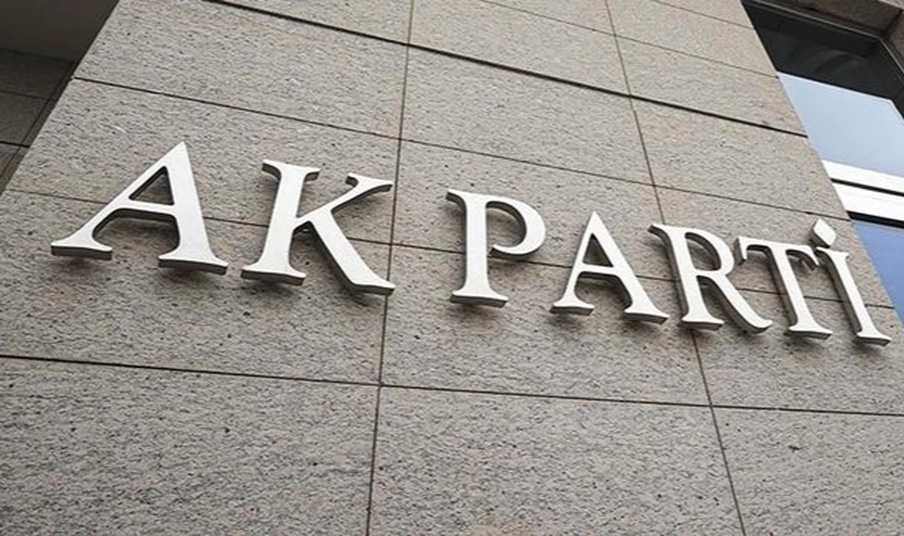 AK Parti, anayasa değişikliği için muhalefetin nabzını tutacak