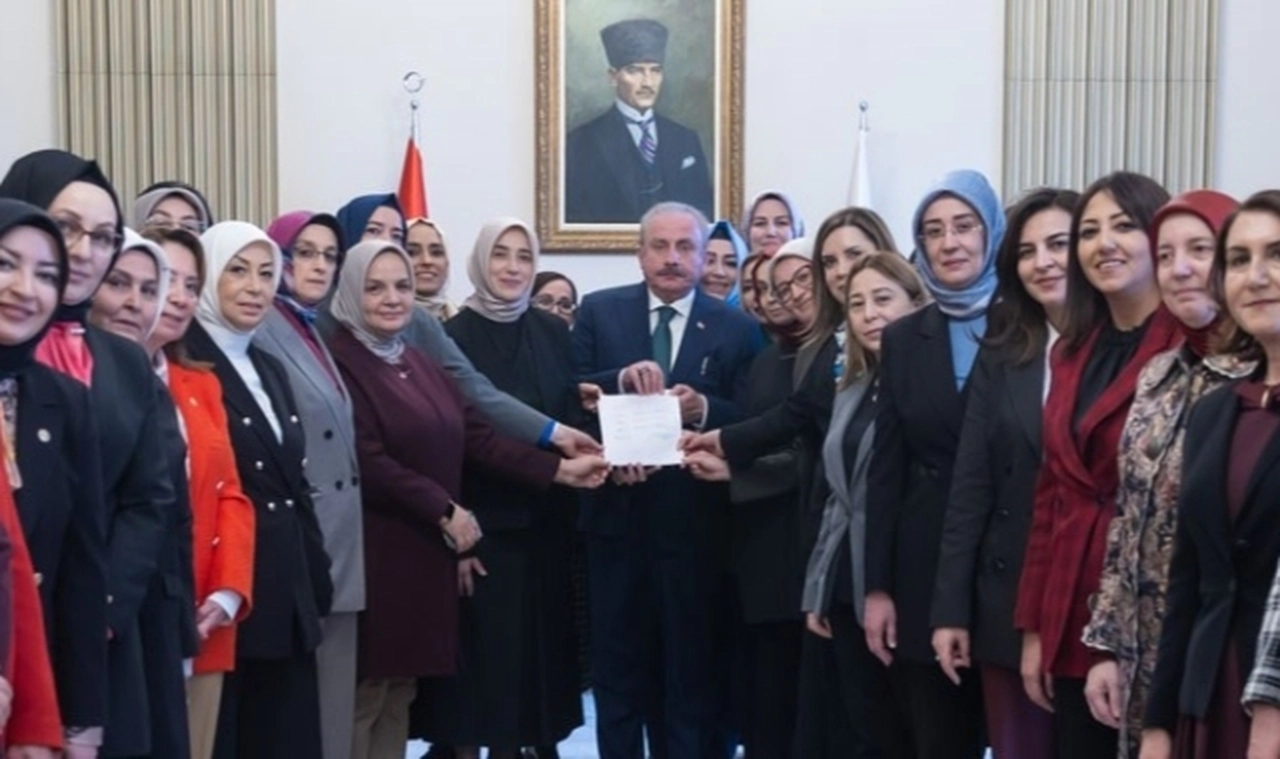 Başörtüsüne ilişkin anayasa değişikliği teklifinin detayları belli oldu