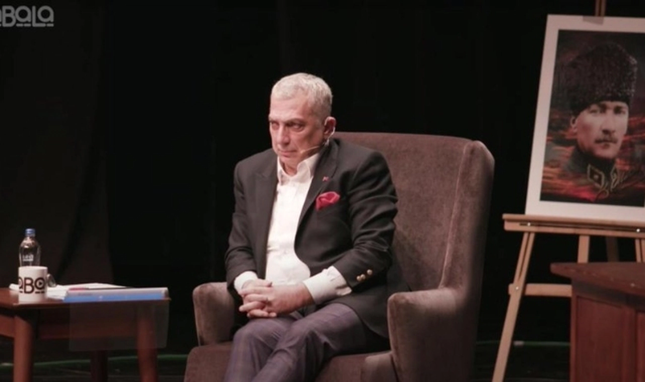 Metin Külünk, “Sedat Peker’den 10 bin dolar alan AK Partili siz misiniz?” sorusuna yanıt verdi: O ben değilim