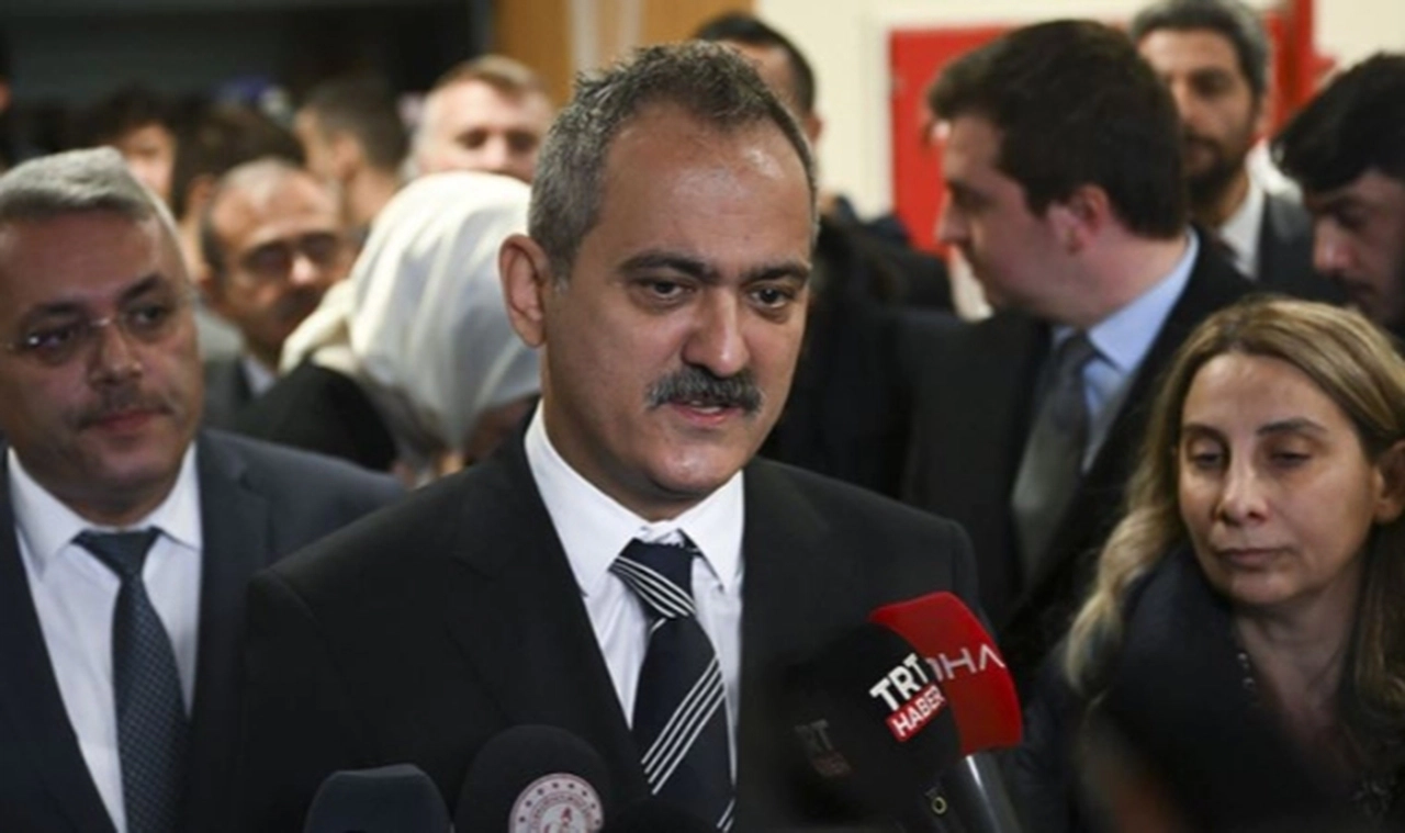 Bakandan 'özel okul ücretlerine zam' açıklaması