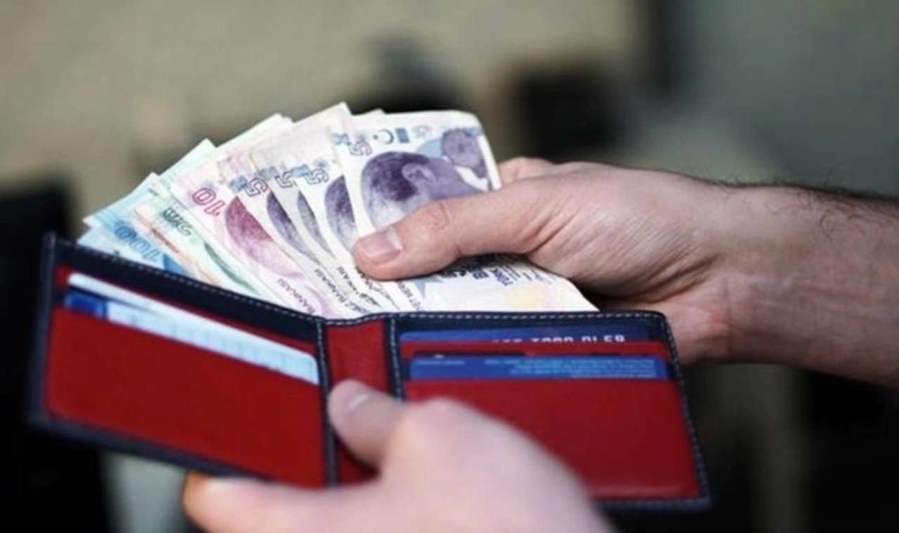 EYT'de en düşük maaş 5.500 TL olmayacak mı? SGK'dan iddialara yanıt geldi