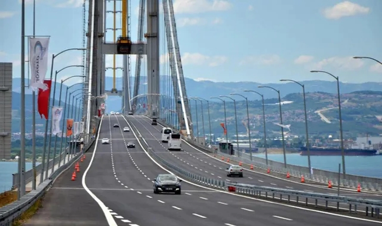 Köprü ve Otoyol Geçiş Zammı Haberleri Hakkında Karayolları Genel Müdürlüğü'nden Açıklama Geldi
