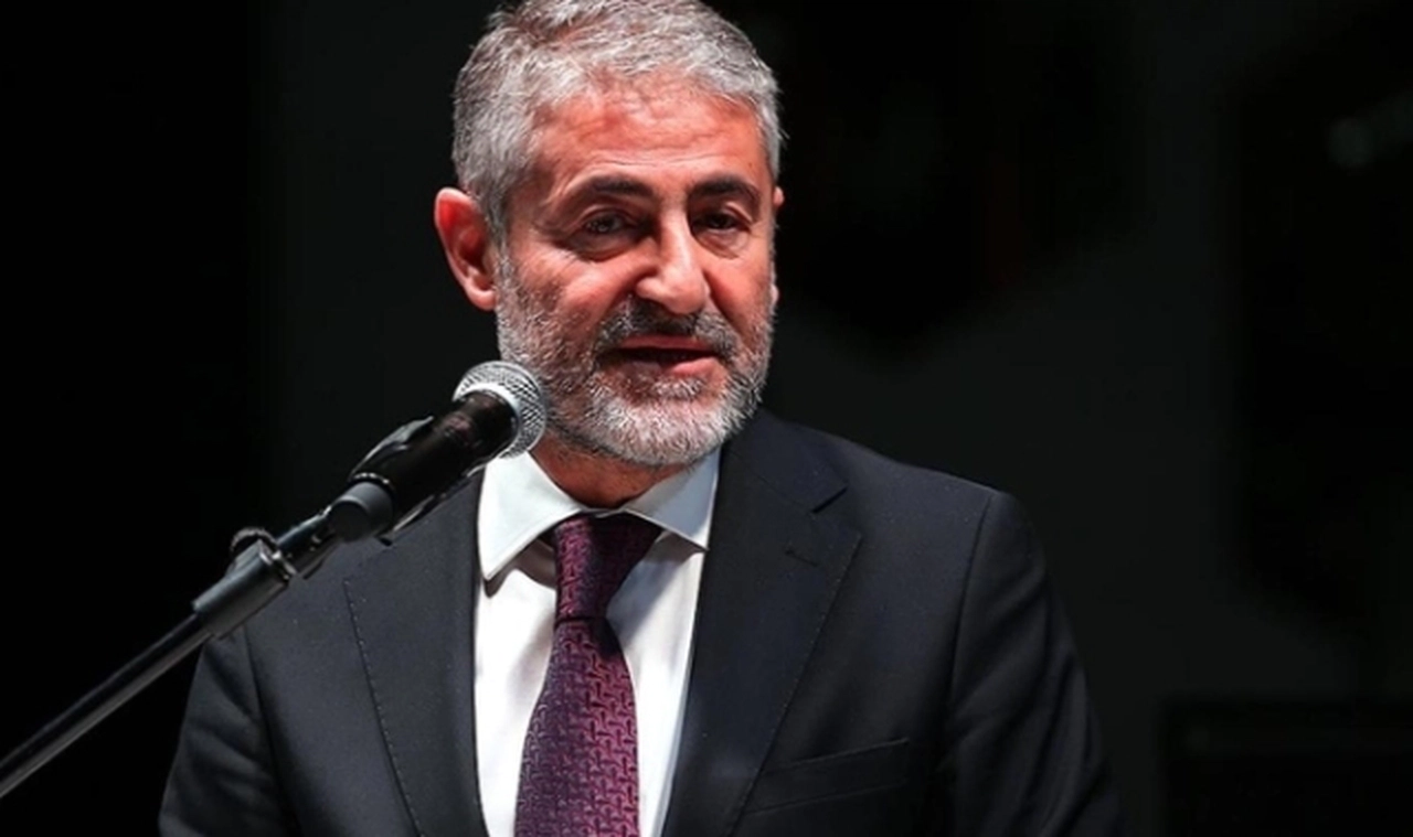 Nebati: Milli gelirimizin büyük kısmı artık faize değil, yatırıma harcanıyor