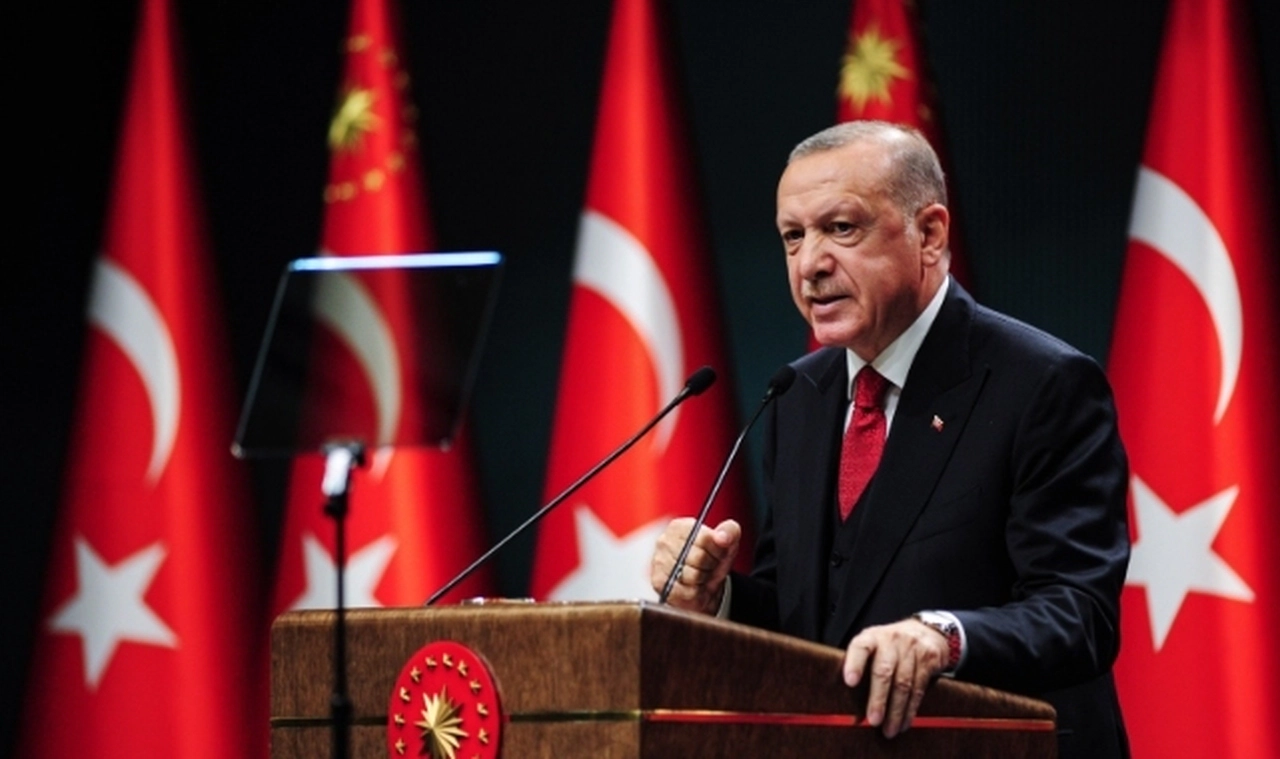‘Üçüncü kez adaylığı’ tartışmaları sürerken Erdoğan’ın diploma davası görüldü