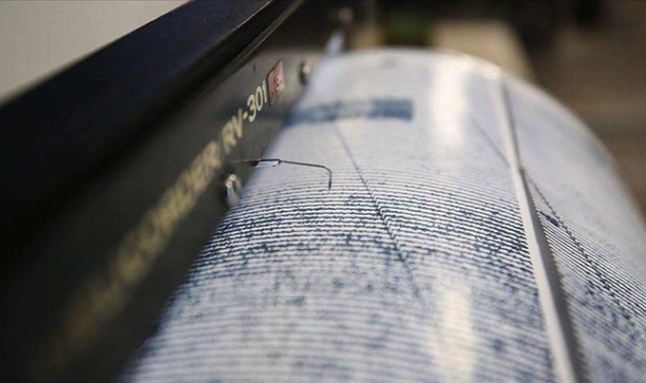 Afyonkarahisar'da korkutan deprem