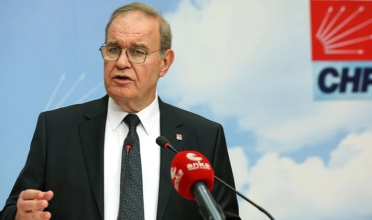 CHP'den Bülent Arınç'a yanıt: Anayasa açıktır, seçim zamanında yapılacaktır