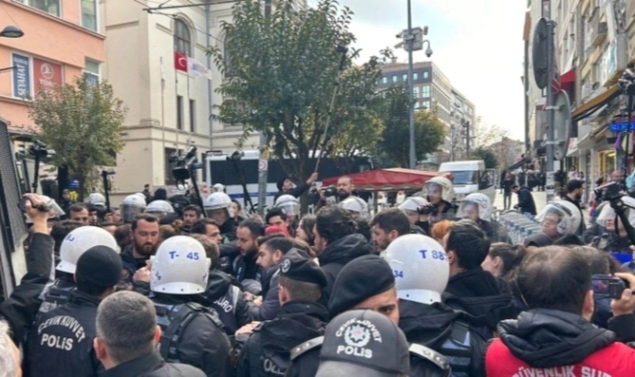 Uzaktan eğitim protestosuna polis müdahalesi: 23 gözaltı