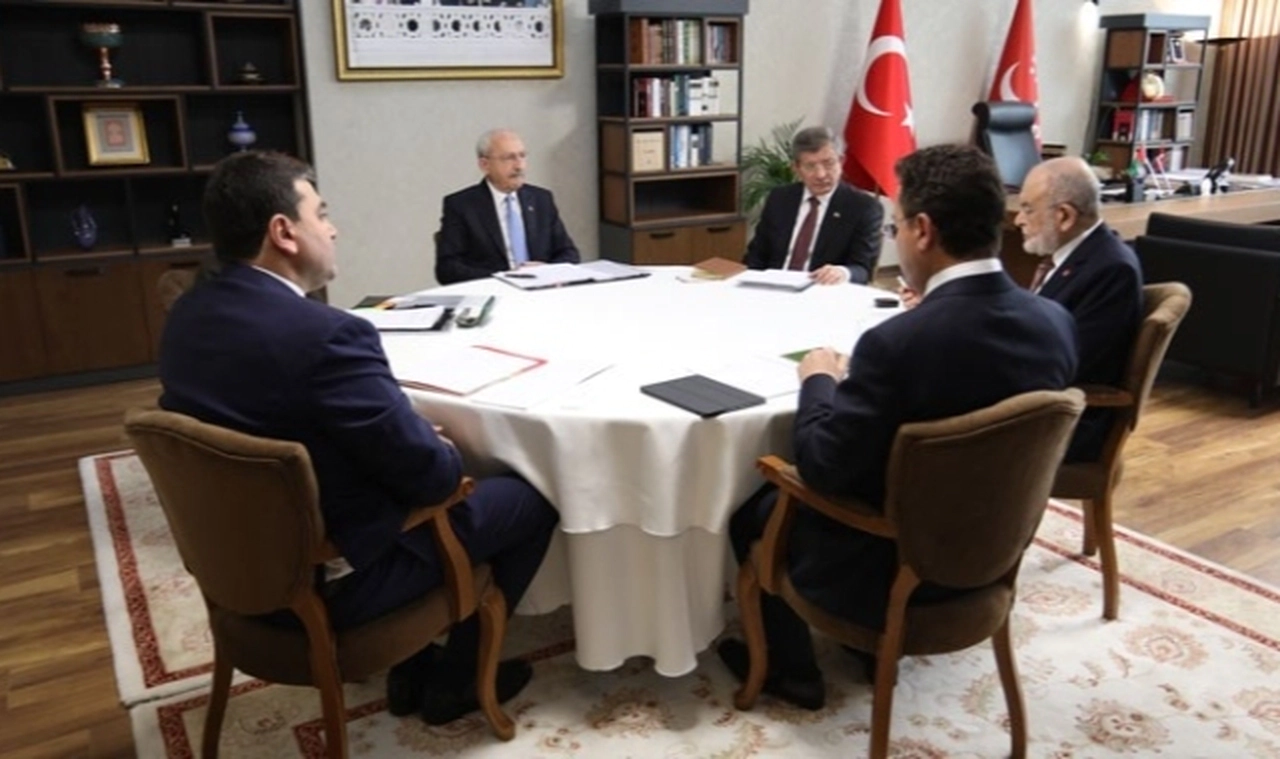 5 parti, pazartesi günü saat 14.00'te toplanacak
