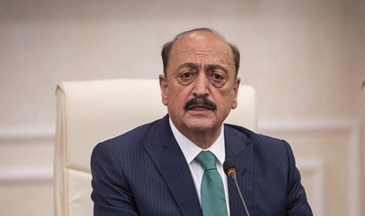 Bakan Bilgin'den en düşük emekli aylığı için zam sinyali