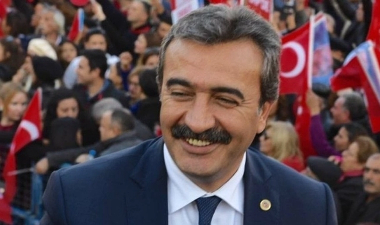 Çukurova Belediye Başkanı Soner Çetin’e suikast girişimi