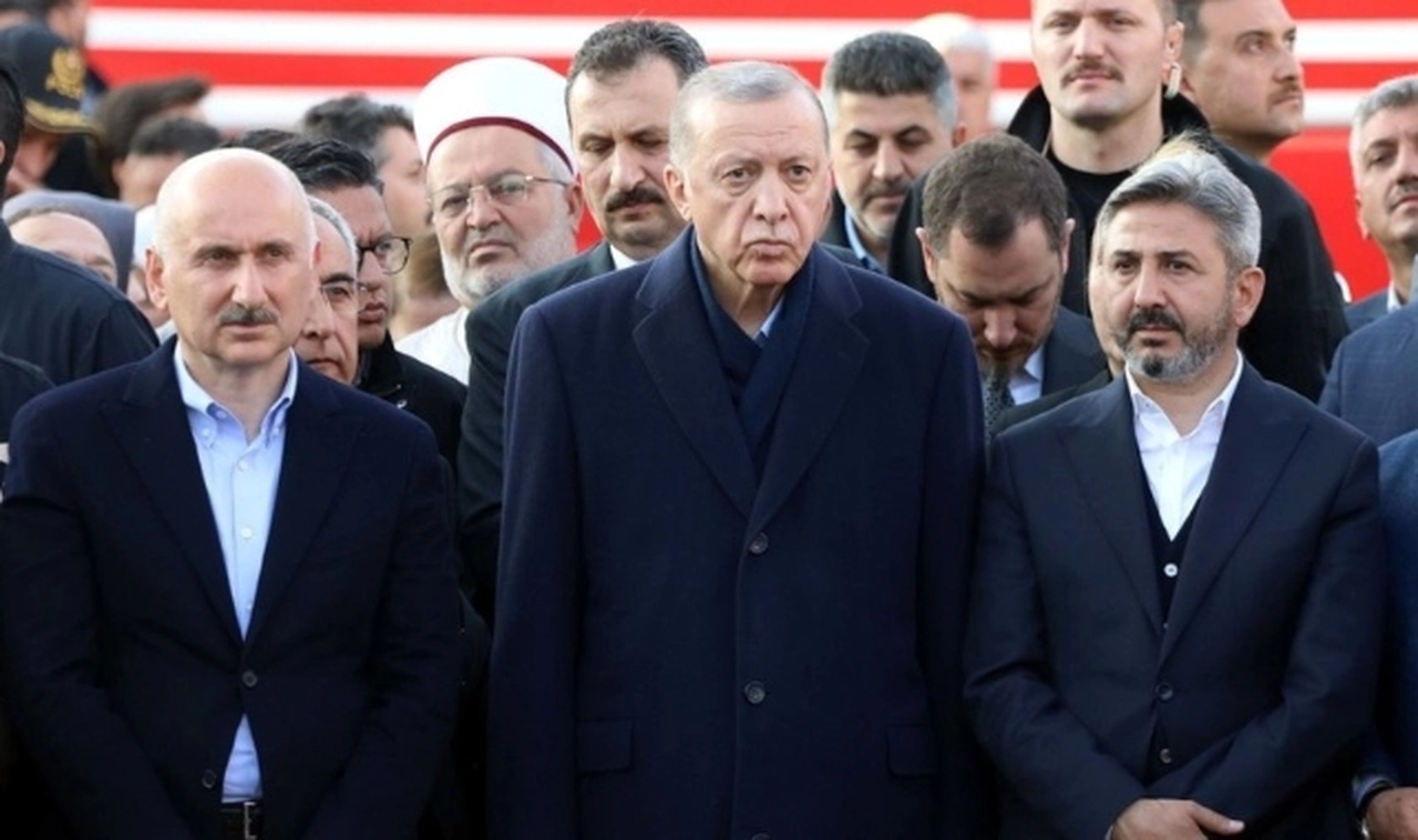Erdoğan: Bay Kemal arzu edersen sana da bir tane ev verebiliriz