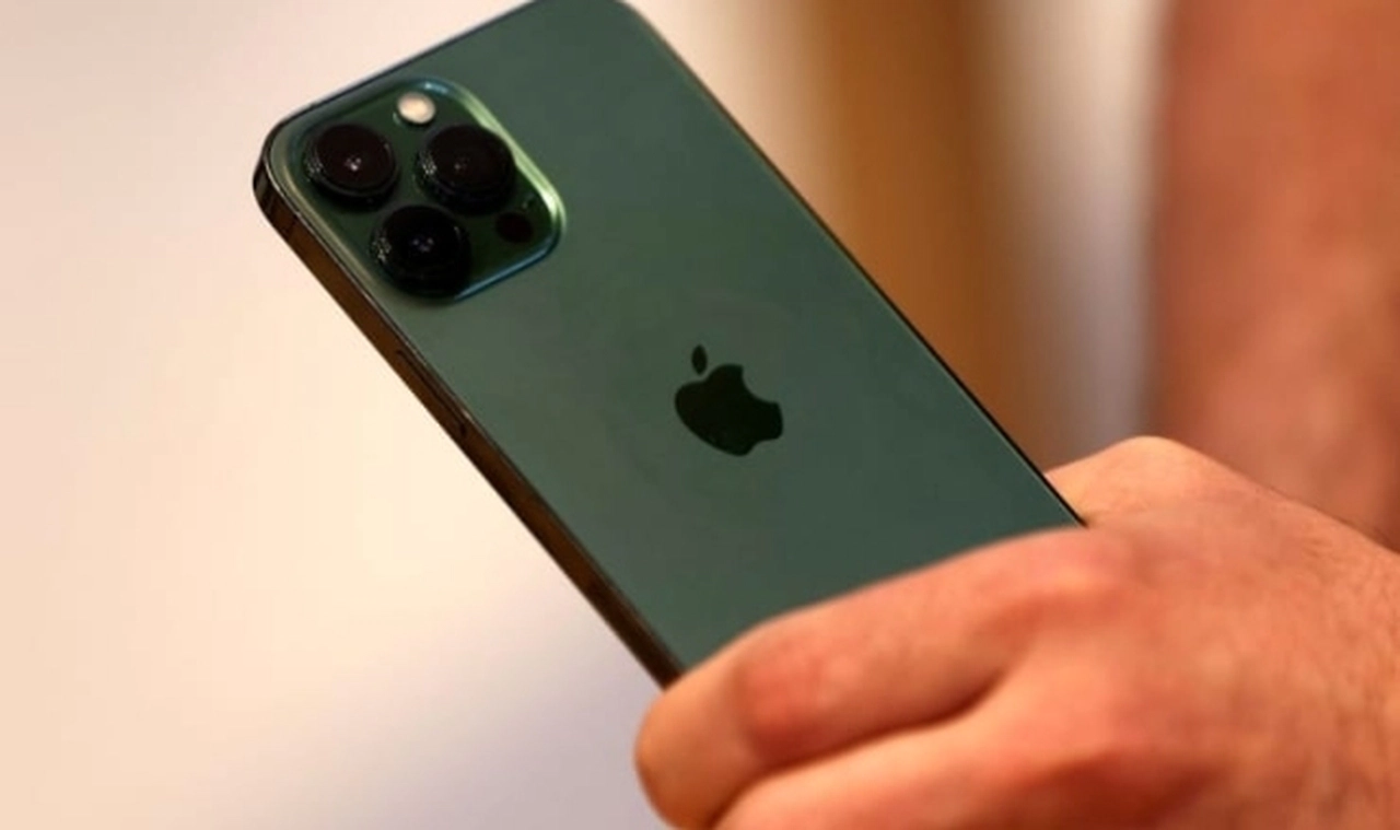 İPhone pil değişim ücretlerine zam